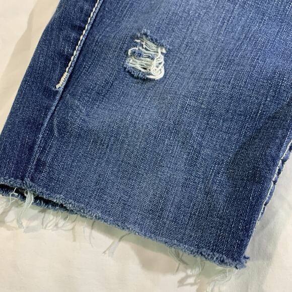 True Religion Women's Cuf Off Jean Shorts Distressed Frayed Hem Sz 27 Barneys - Picture 3 of 13